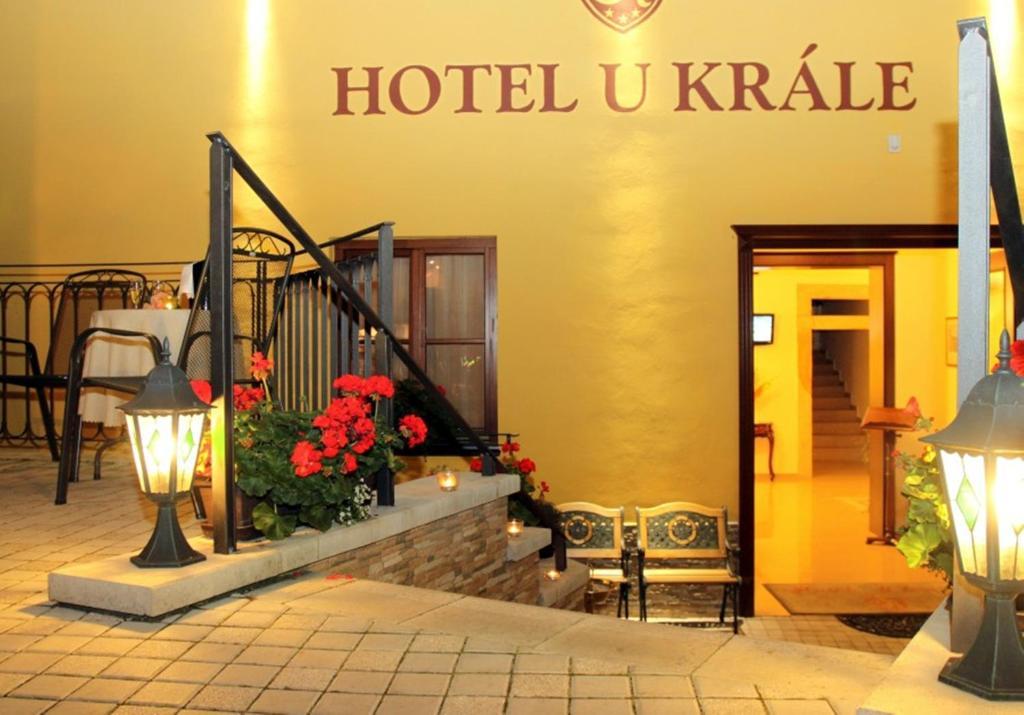Hotel U Krale Jičín Buitenkant foto