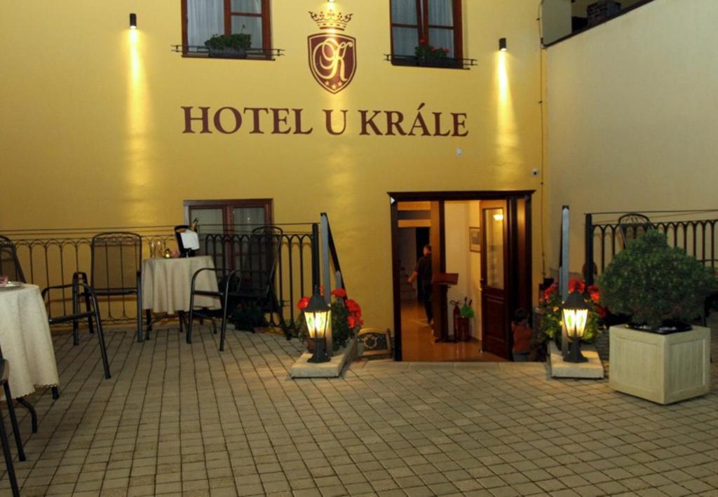 Hotel U Krale Jičín Buitenkant foto