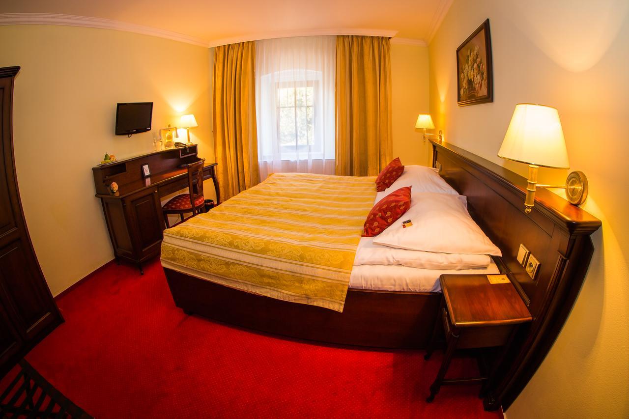 Hotel U Krale Jičín Buitenkant foto