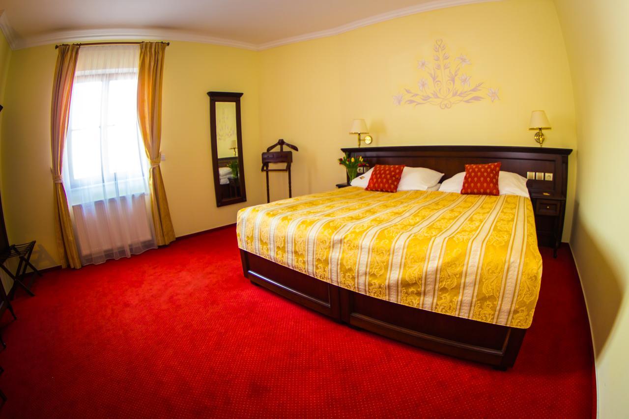 Hotel U Krale Jičín Buitenkant foto