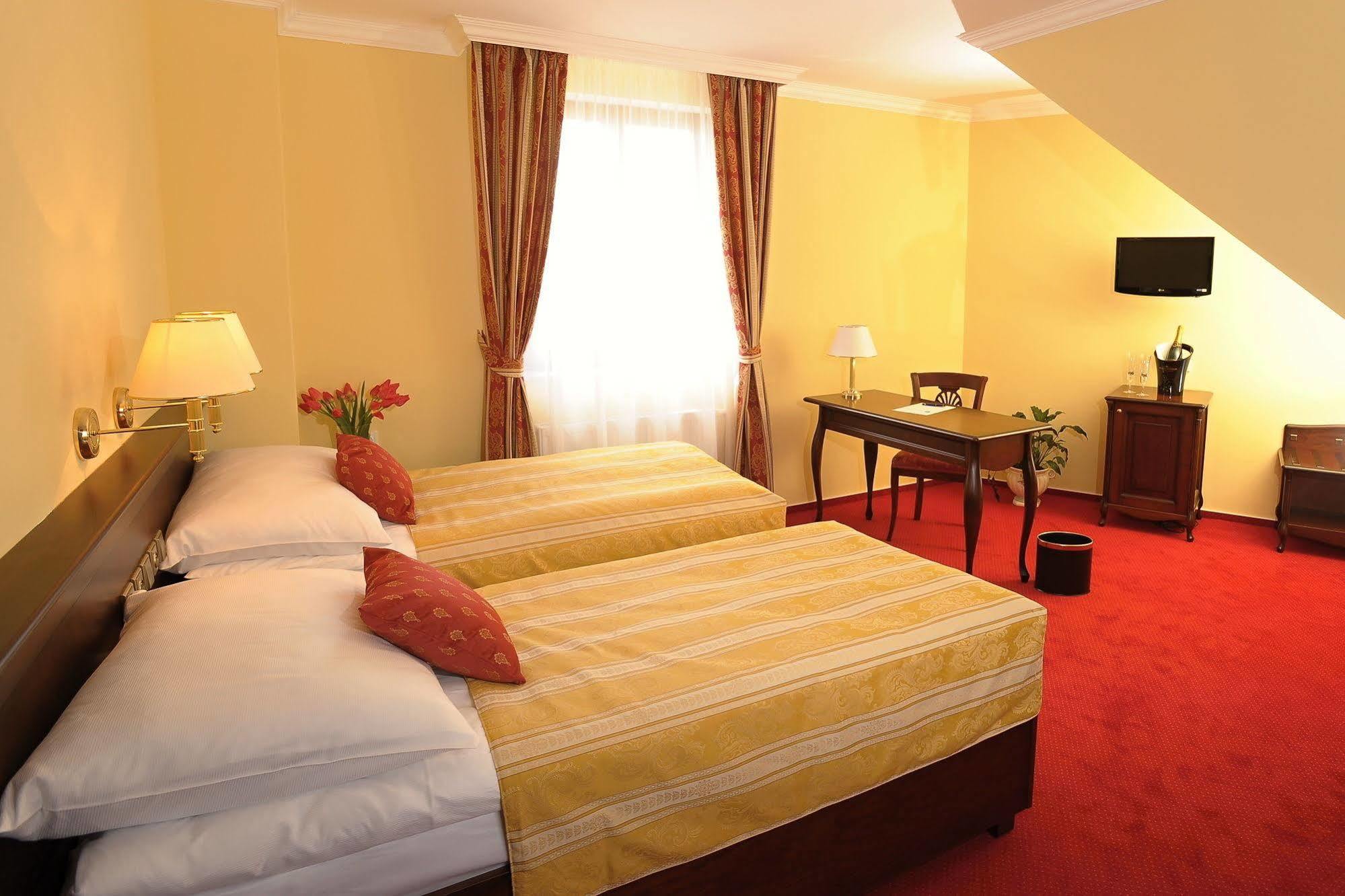 Hotel U Krale Jičín Buitenkant foto
